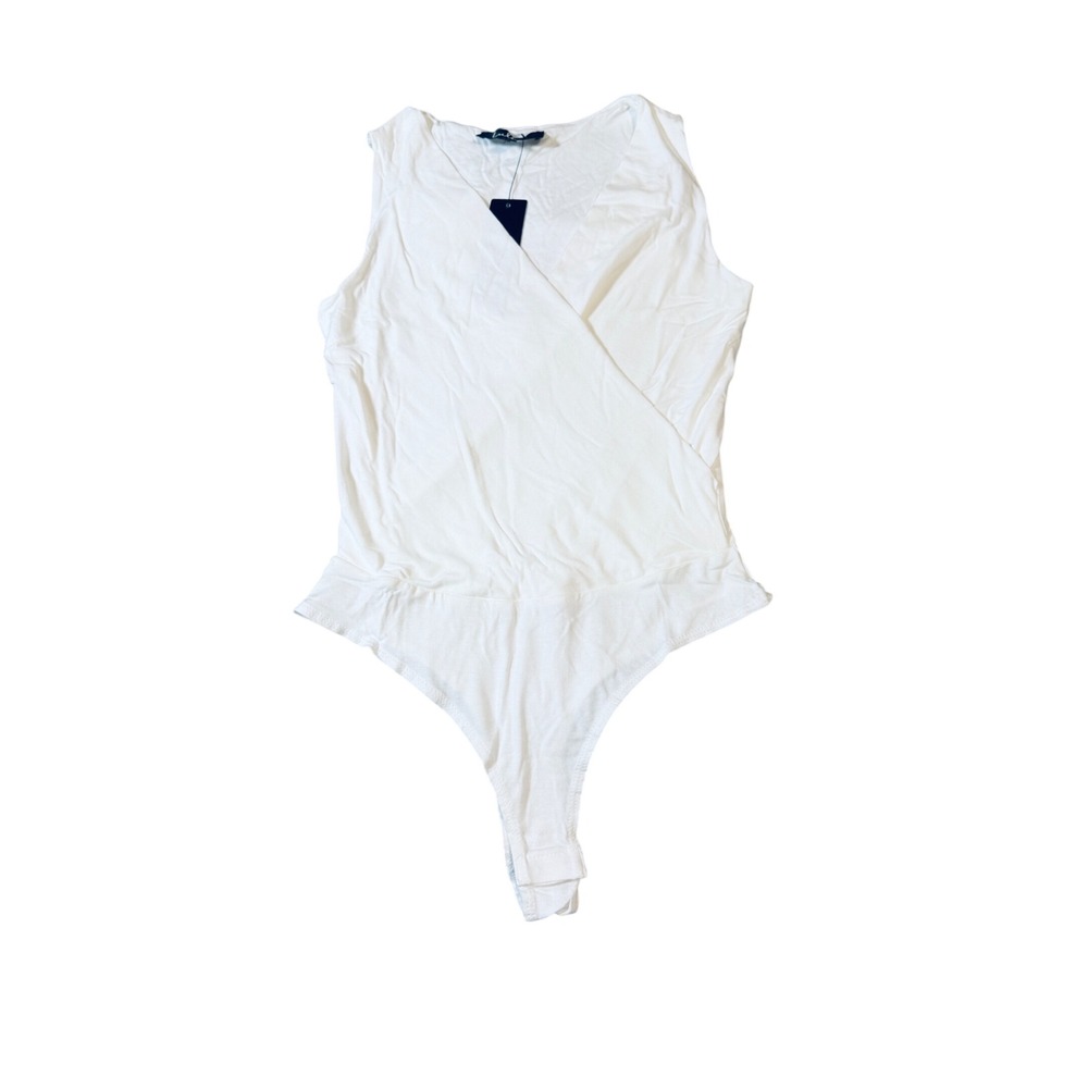 NWT Lulus Size XS White Ivory Bodysuit Blouse Sleeveless Lightweight Versatile